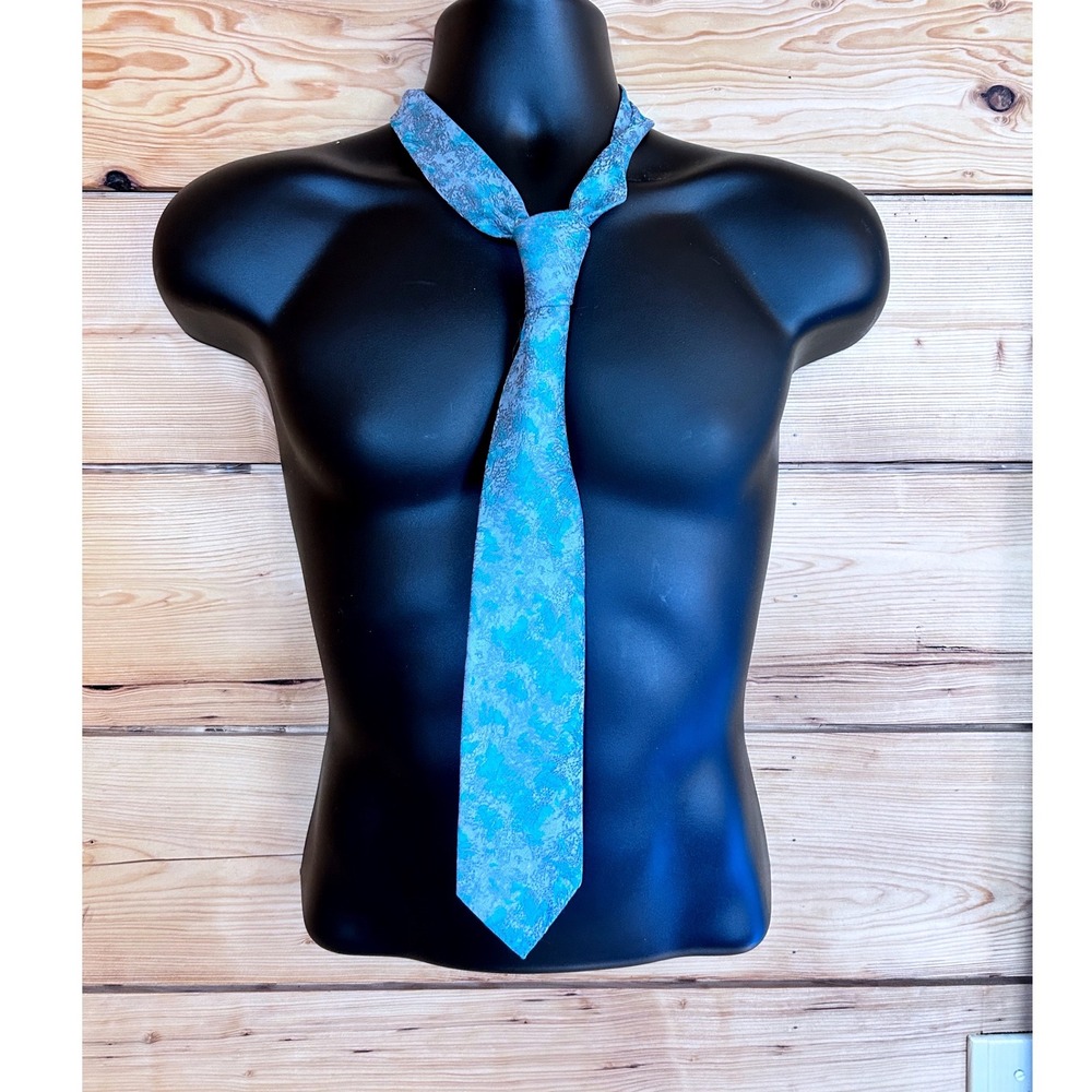 Pierre Cardin Paris Mens Teal Abstract Textured Necktie Made in Canada CA00236